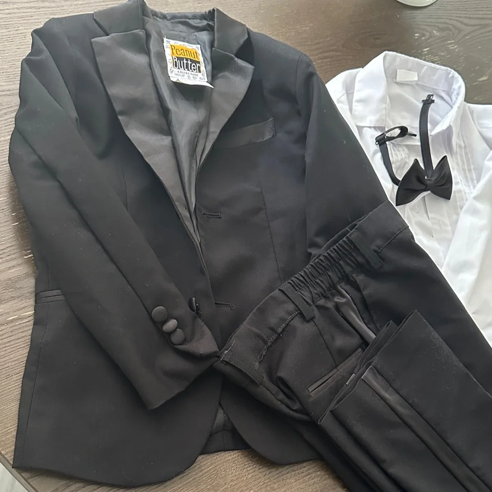Kids tuxedo - Picture 3 of 7